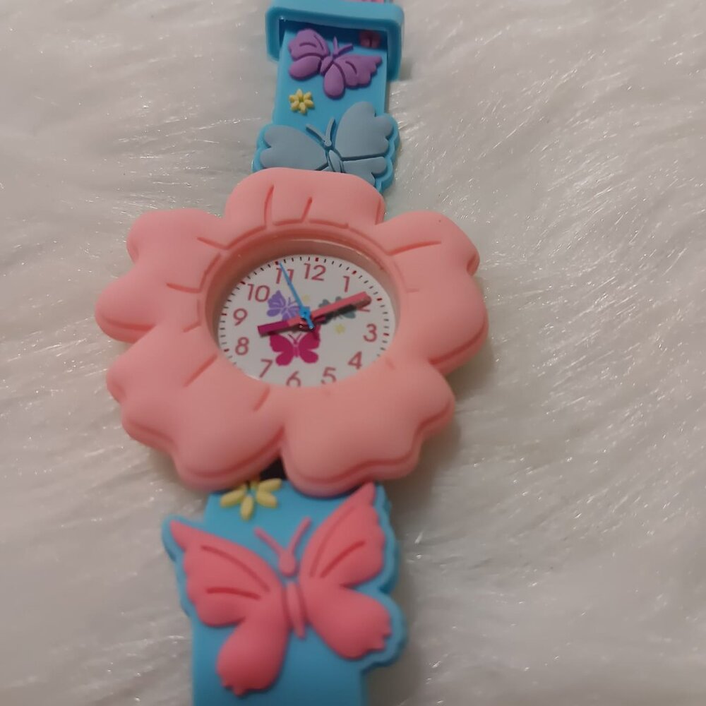 Fashion Cartoon Flower And Butterfly Design 3D Wrist Watch Girls Gift New